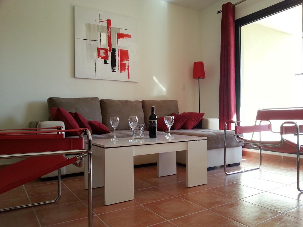 Apartamento Unifamiliar Golf Vera Urb Privada Y Tranquila Room photo